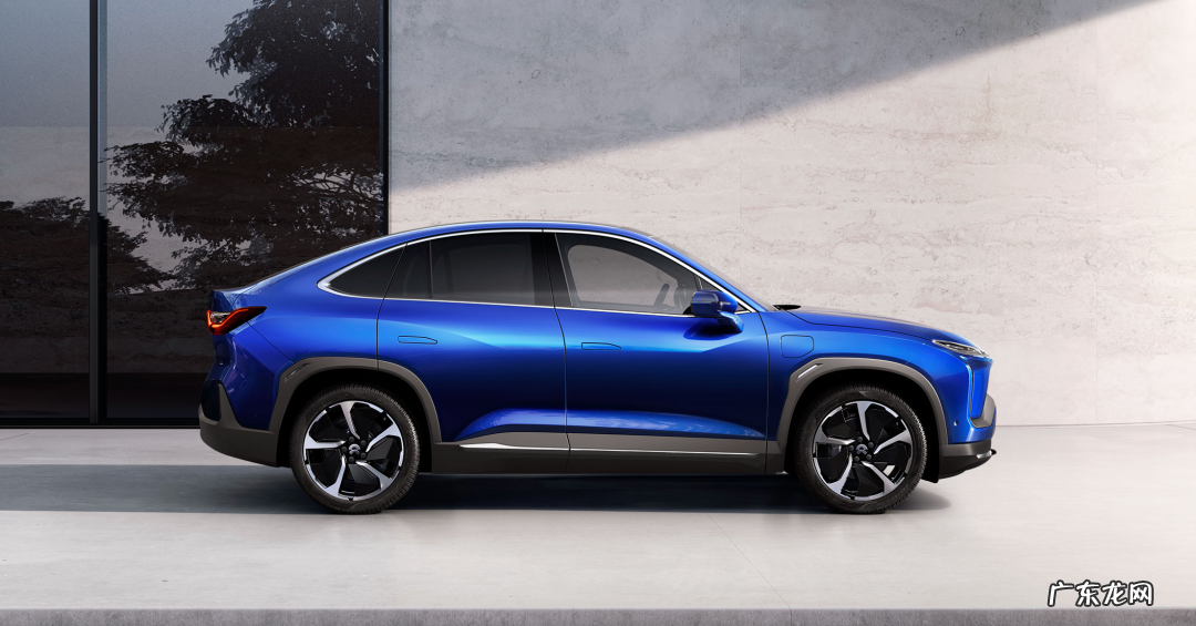 营收破百亿!蔚来每月要卖2万辆,李斌:完成KPI问题不大