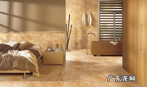 卫生间门烂了影响家里的风水 家里窗户玻璃突然裂了风水