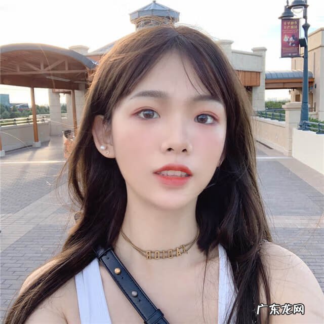 油性皮肤去油小窍门 油性皮肤是什么原因引起的