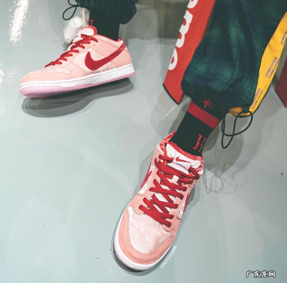 情人节定制礼物有哪些 情人礼品店