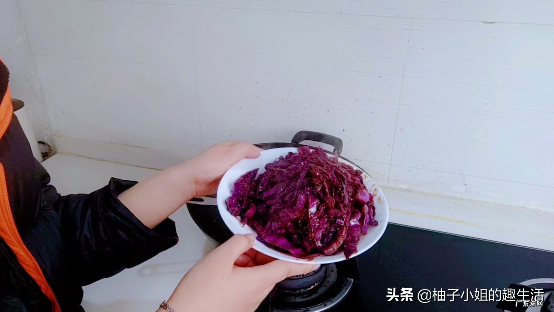 紫甘蓝咋炒好吃 紫甘蓝怎么炒好吃又营养