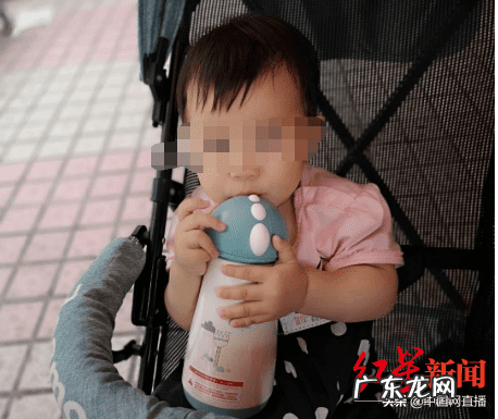 民警摔婴儿 摔婴女孩?