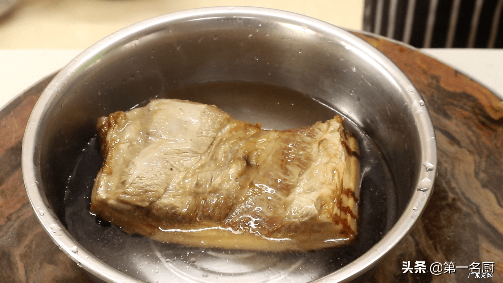 年夜饭菜谱大全家常菜名字 年夜饭菜谱大全带图片 名称