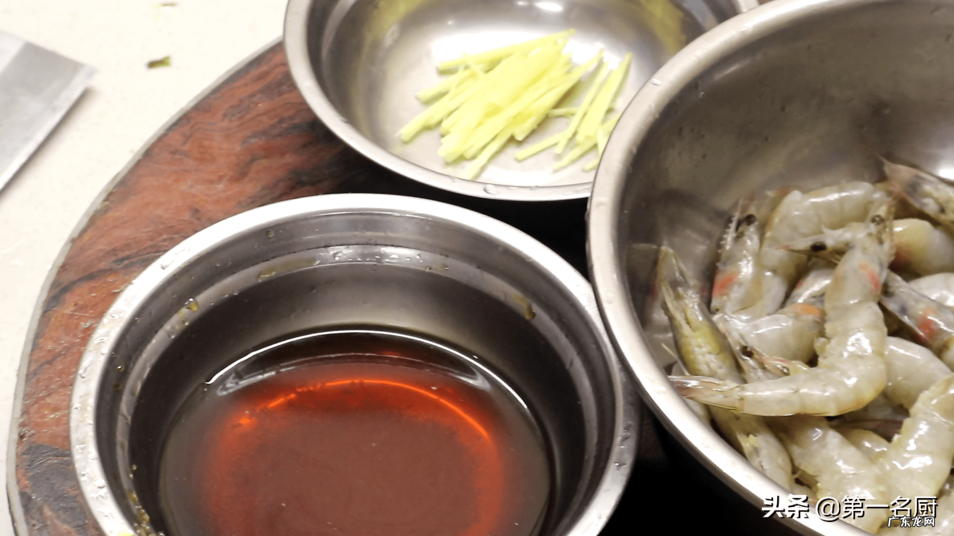 年夜饭菜谱大全家常菜名字 年夜饭菜谱大全带图片 名称