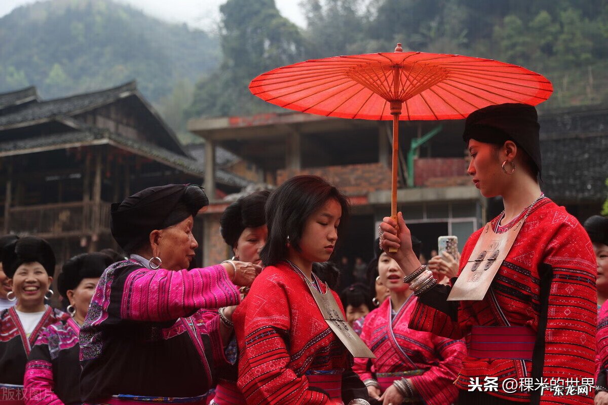 侗族吊脚楼的特点 瑶寨吊脚楼