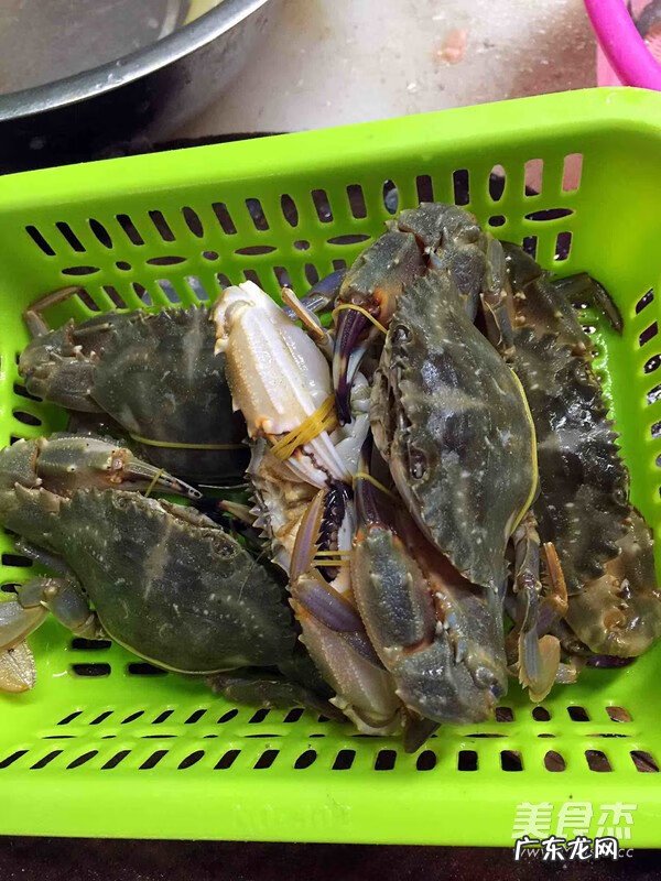 梭子蟹蒸多久可以吃了 梭子蟹要蒸多久才能蒸熟几分钟