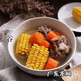 女性掉头发怎么调理 女性脱发的原因有哪些