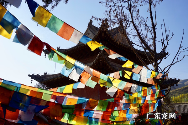 青海湖的描述 青海湖风水故事