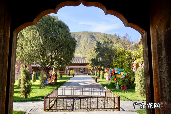 青海湖的描述 青海湖风水故事