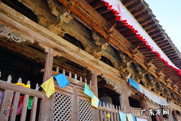 青海湖的描述 青海湖风水故事