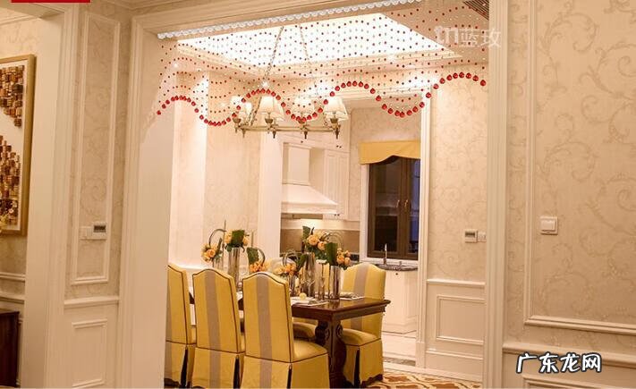 风水帘用布帘还是水晶帘 风水帘布艺成品出自什么地方