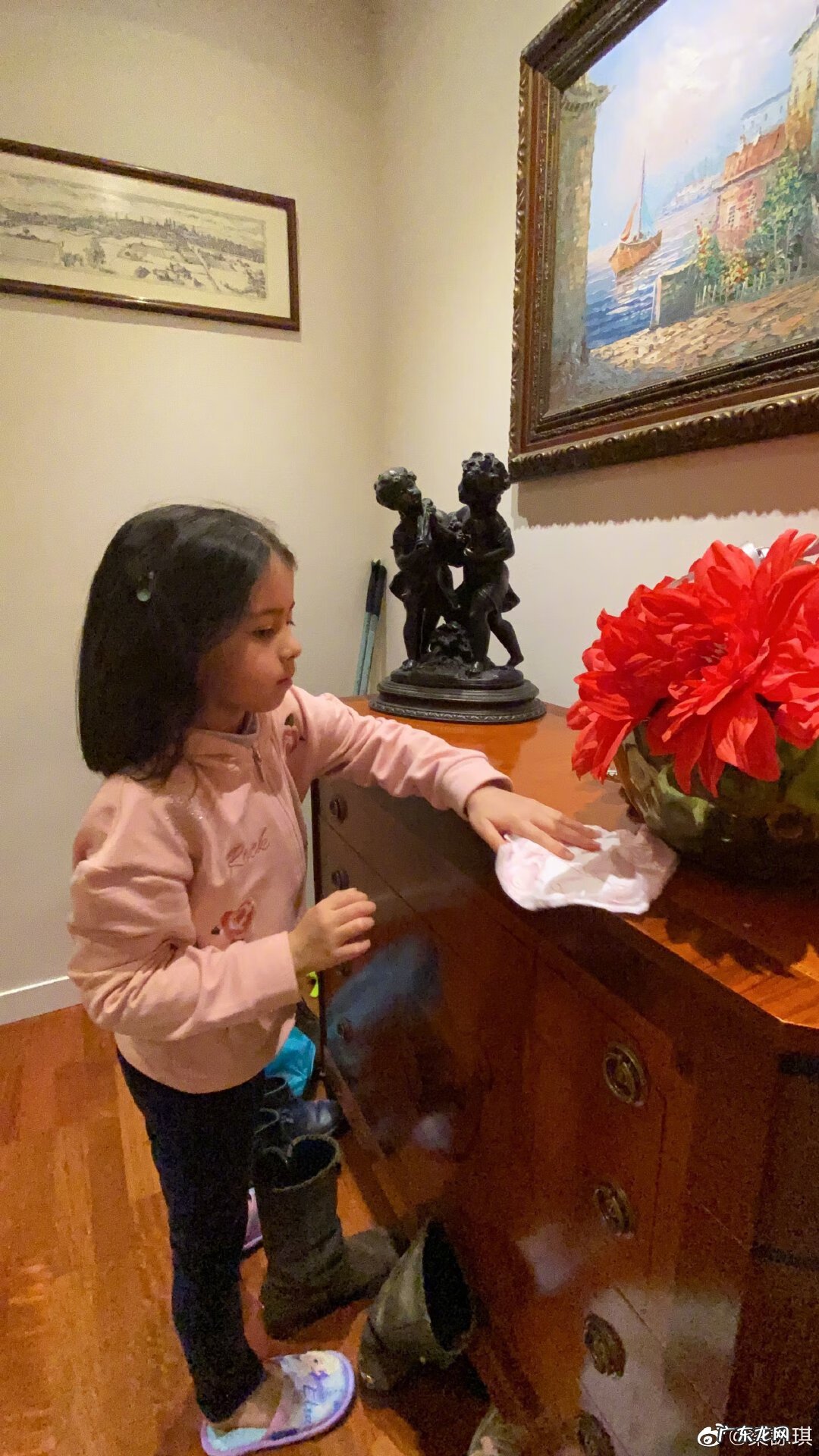 梁咏琪老公怎么认识 梁咏琪的老公是谁