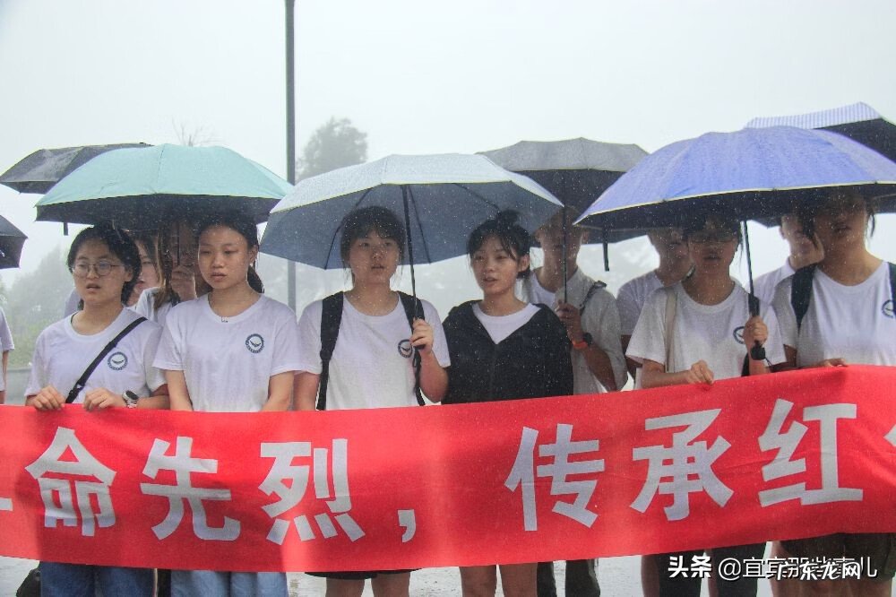 富锦仙居生态墓园 宜宾筠连宝地风水豪华墓