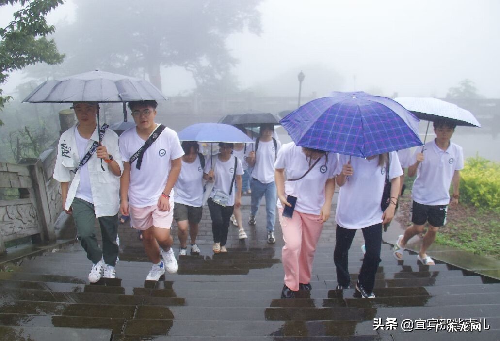 富锦仙居生态墓园 宜宾筠连宝地风水豪华墓