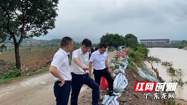 金堂东风水库钓鱼 宁乡县巷子口镇东风水库