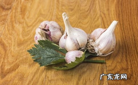 老人斑的最好消除偏方 治疗老年斑的偏方大全