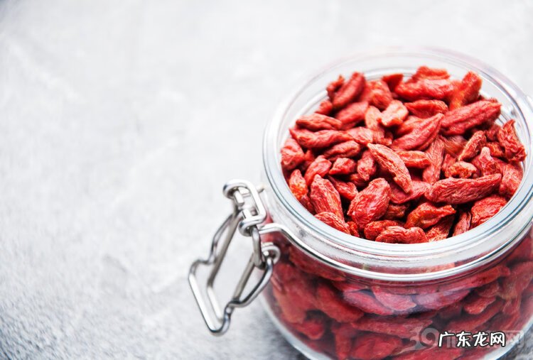 喝枸杞能补肾壮阳吗 吃枸杞子可以补肾壮阳吗