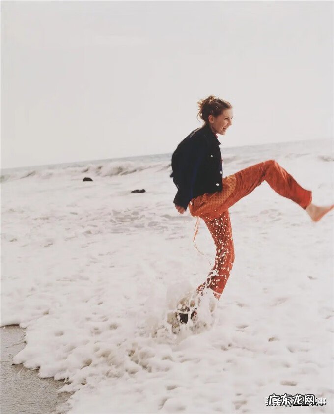 伊丽莎白·奥尔森 克斯汀·邓斯特