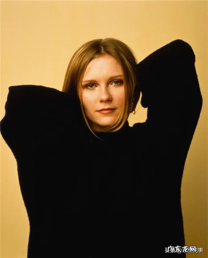 伊丽莎白·奥尔森 克斯汀·邓斯特