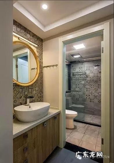 长条地板砖好还是方形好 地砖贴长方形风水上好不好