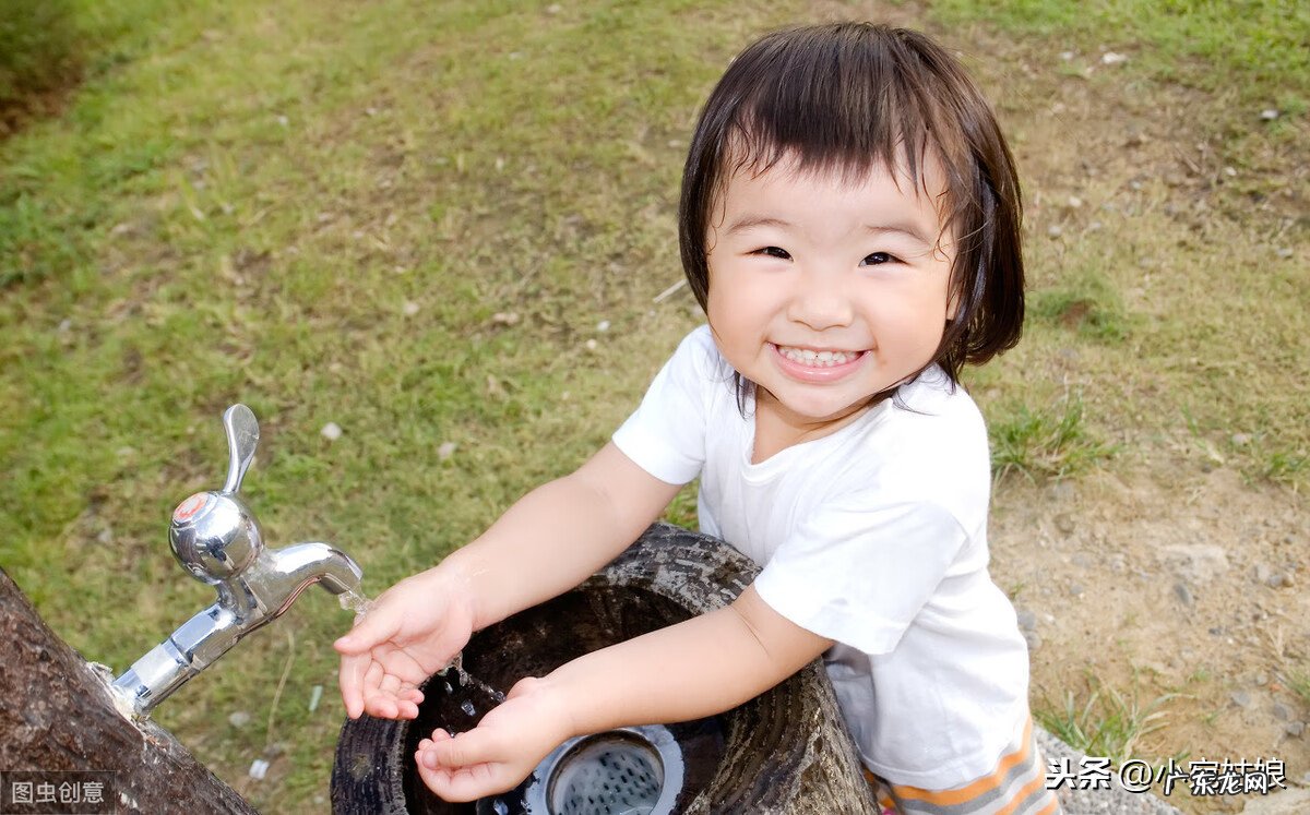 风水与耳朵的案例 耳朵里有虫子是什么症状