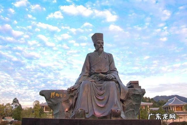 城市绿化对城市发展的意义 城市绿脉风水