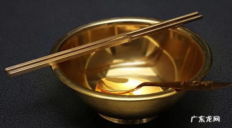 饭碗不小心打碎了好吗 饭碗打碎了好不好