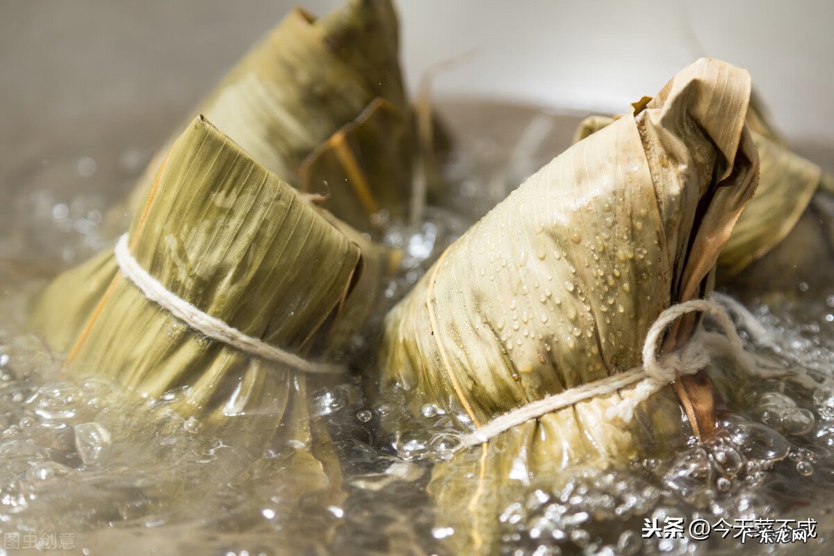 煮粽子用凉水还是开水好 煮粽子是用热水还是凉水
