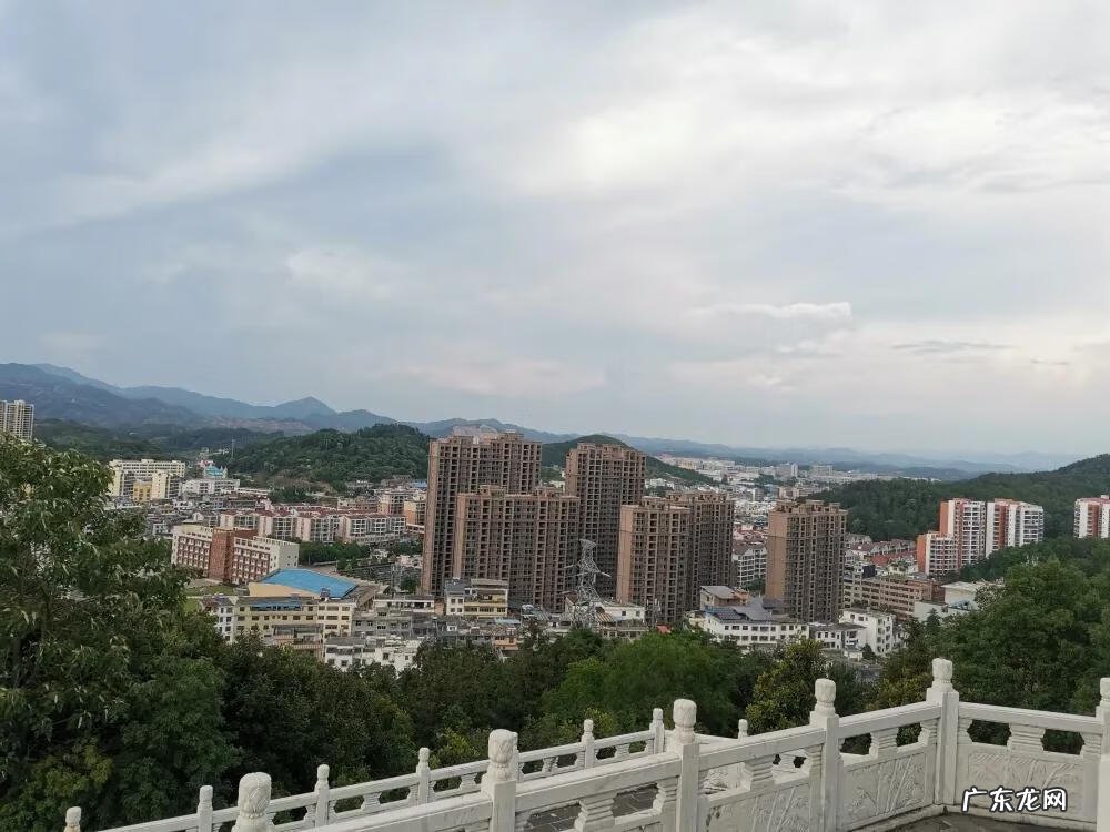 定南布衣山谷 定南布衣塔介绍