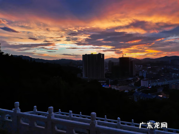 定南布衣山谷 定南布衣塔介绍