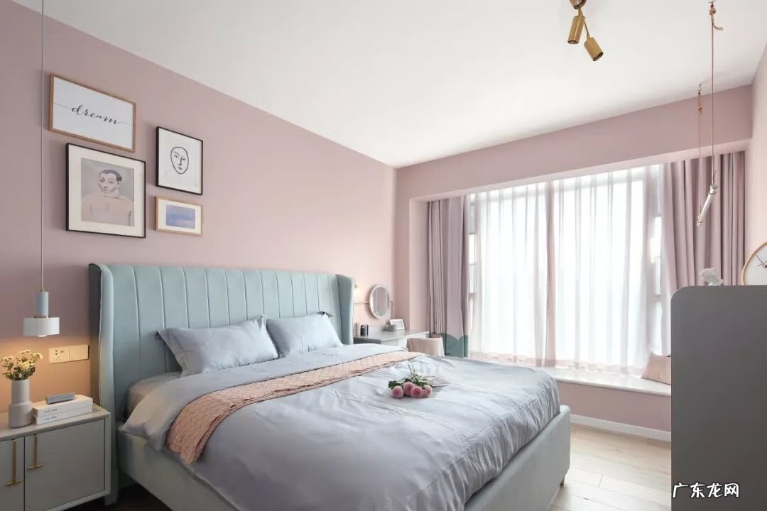 床为什么要摆在正中间 床放中间风水