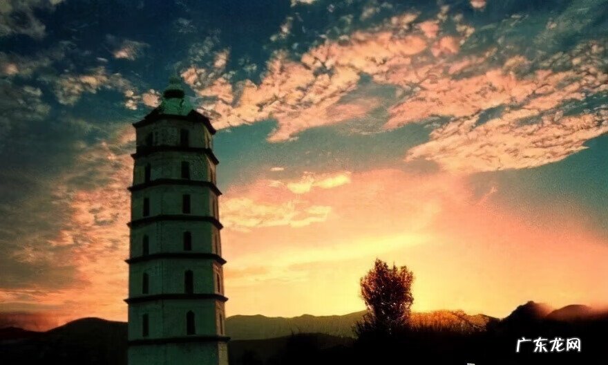 风水物对着江 什么叫做锁江风水