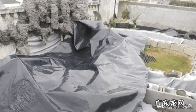 花园洋房顶楼露台好吗 顶跃带露台还是一楼带花园好