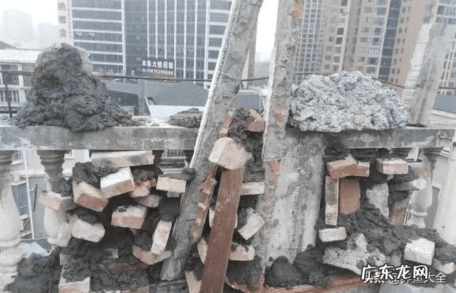 花园洋房顶楼露台好吗 顶跃带露台还是一楼带花园好