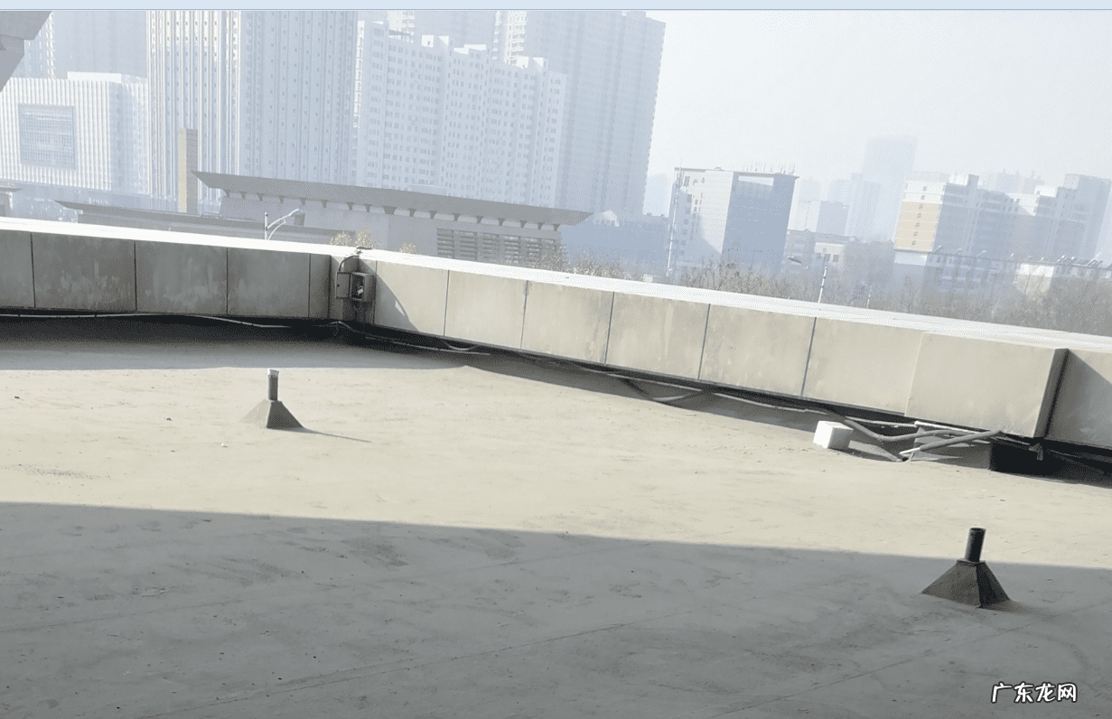 房顶有水管风水好吗 房顶上有水吗