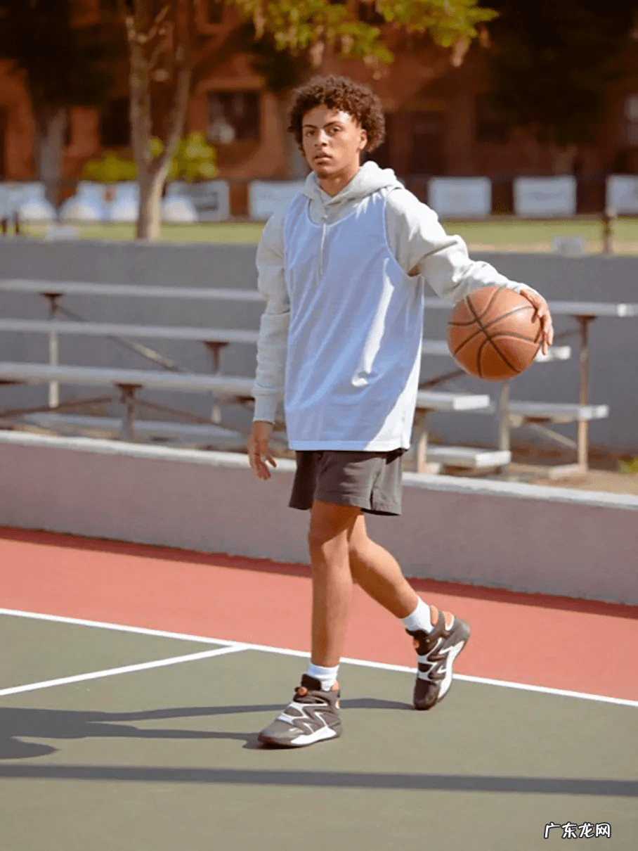 锐步pump尺码 锐步pump fury