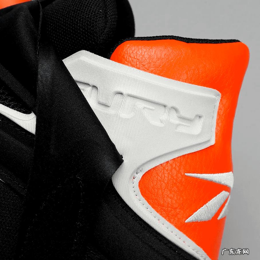 锐步pump尺码 锐步pump fury