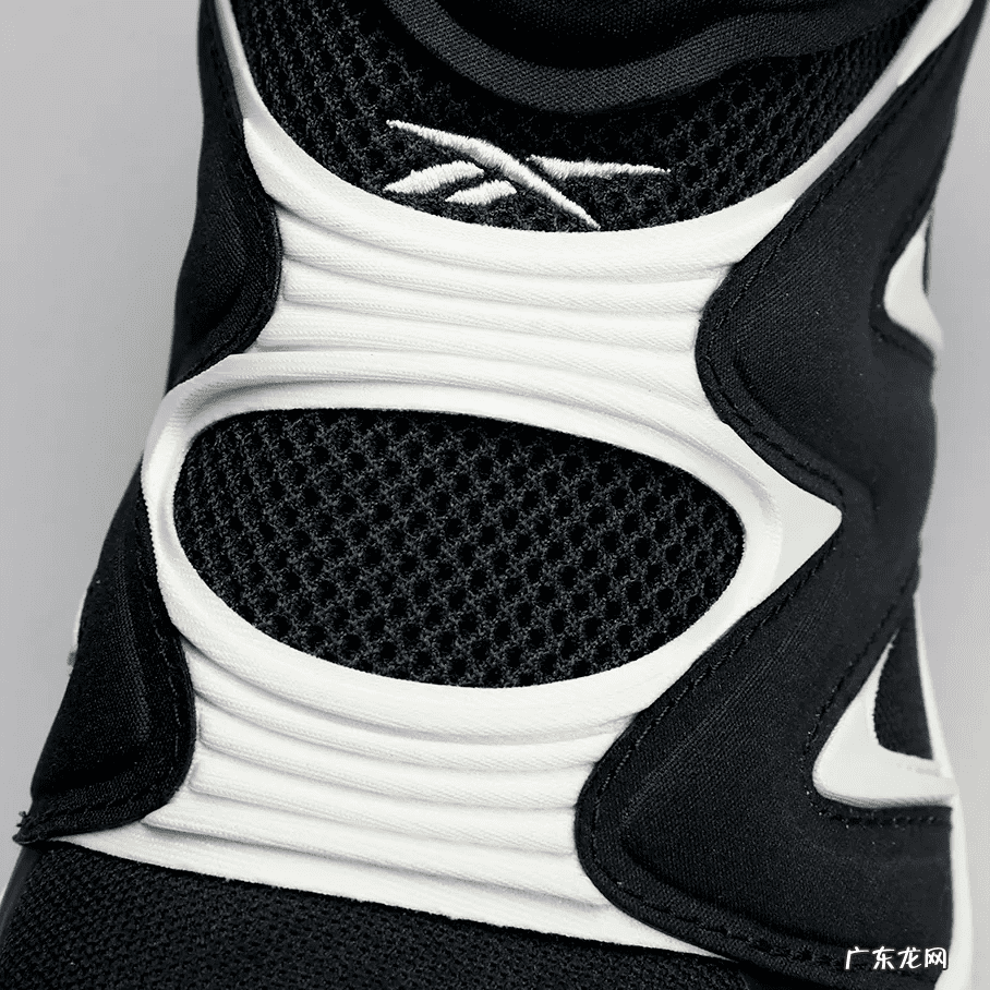 锐步pump尺码 锐步pump fury