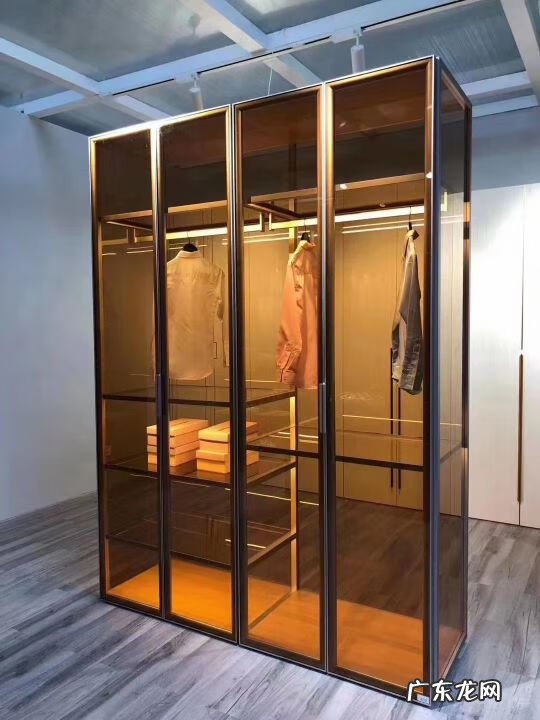 酒柜玻璃颜色 酒柜玻璃用什么颜色