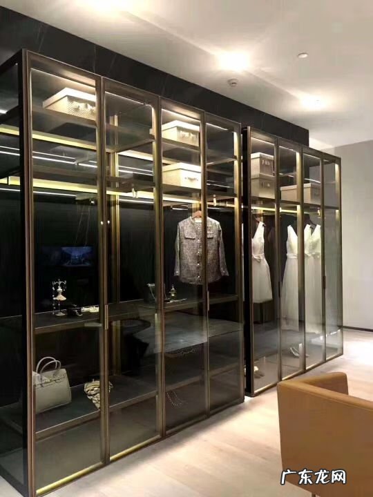 酒柜玻璃颜色 酒柜玻璃用什么颜色