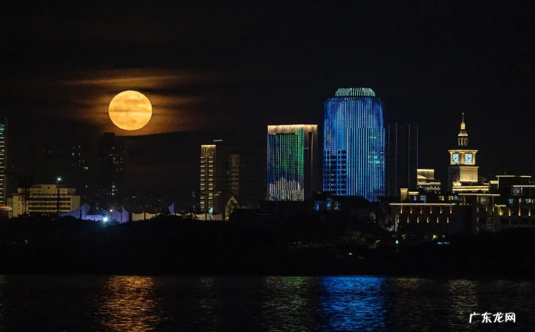 过中秋节的相关图片 关于中秋的图片有哪些