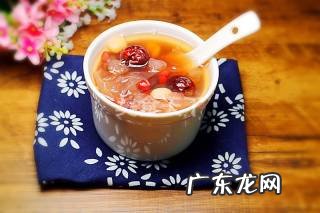 大枣银耳汤 红豆银耳红枣汤的做法