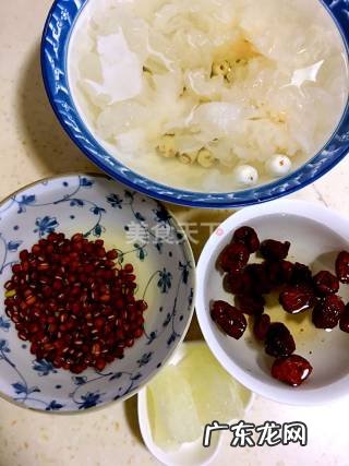 大枣银耳汤 红豆银耳红枣汤的做法