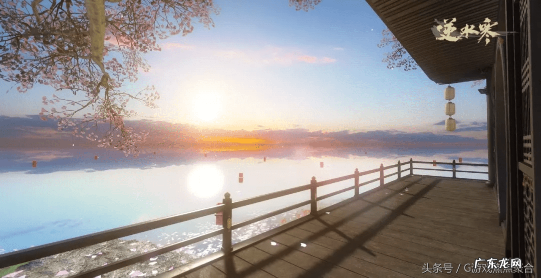 逆水寒镜湖夜晚 逆水寒镜湖怎么在水面上走