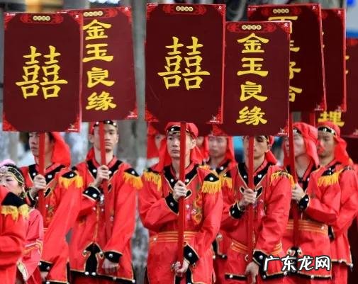 山主人丁水主财,遇水则发贵人 人有三善与风水共养可财名兼得