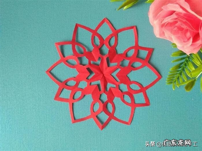 窗花的剪法步骤图 窗花剪纸教程步骤