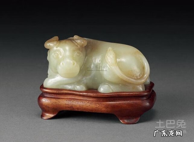 公鸡摆件能放客厅吗 大公鸡摆件张嘴好吗