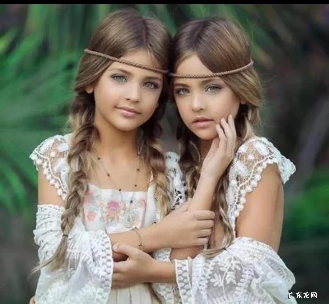 可爱的双胞胎视频 两只好可爱双胞胎