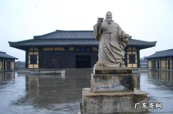 坟头添土有什么讲究 坟有蚂蚁好不好