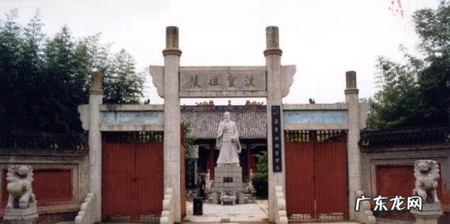 坟头添土有什么讲究 坟有蚂蚁好不好